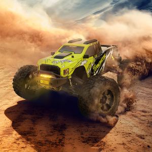 AMORIL 1/10 Brushless RC Car – Green High-Speed Remote Control
