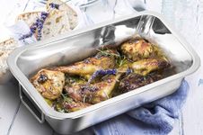 Penguin Home Premium Stainless Steel Roasting Pan with Rack - Compatible with All Hob Types Except Induction - Sturdy & Heavy-Duty - Removable Grill, Roasting Tin with Handles - Large 37 x 28cm