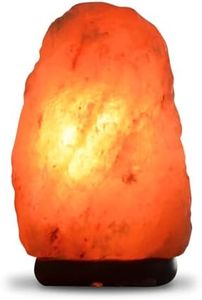Salzlampe aus natürlichem Kristallsalz aus dem Salt Range, Pakistan, 2-3 kg – 100% reines Kristallsalz – handgeschnitzt – inklusive Kabel und Glühbirne – Holzsockel – hochwertige Qualität – Zen’Light