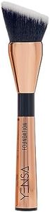 YENSA Skin On Skin Flawless Blending Makeup Foundation Brush - Angled Kabuki Blending Brush for Makeup - Leaves an Airbrushed Finish for Liquid & Cream Application - Soft, Dense Bristles (1 Count)