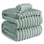 Bedsure Green Fleece King Blanket f