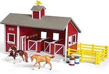 Bandai Breyer Red Stable Playset With 2 Horses 2 Stablemates 10cm 1:32 Scale Breyer Horse Toys And Red Stable Playset With Accessories Plastic Animal Figures Make Horse Gifts For Girls And Boys