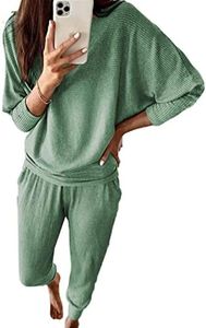PRETTYGARDEN Women's Fall Fashion Outfits 2 Piece Sweatsuit Solid Color Long Sleeve Pullover Long Pants Lounge Set (Light Green,Medium)