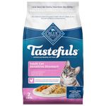 Blue Buffalo Tastefuls Adult Dry Cat Food Sensitive Stomach Formula, Made in the USA with Natural Ingredients, Chicken Recipe, 7-lb. Bag