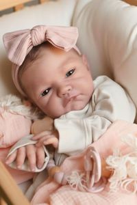 WOOROY Realistic Reborn Baby Dolls - 20 Inch Lifelike Newborn Baby Doll Girl Real Life Baby Dolls with Weighted Soft Body Gift Toy for Kids Age 3+