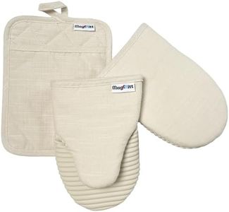 MagMitt Magnetic Oven Mitts and Pot Holder Set, 3 Piece Silicone Oven Mitts Heat Resistant to 500F, Hot Pad with Magnetic Storage, Premium Cotton, Non-Slip Kitchen Mitts & Oven Gloves, (Vanilla Cream)