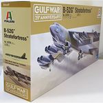 Italeri ITA1378 B-52G Stratofortress King Model kit, Grey