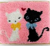 Small Size Latch Hook Kits Rug Cushion for Kids Beginner Easy Two Kitten Latch Hook kit Tapestry Cushion Embroidery Craft Kits Cartoon DIY Latch Hook Kit Mat Canvas Hobby & Craft 30x30cm