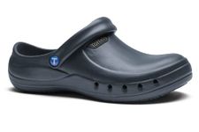 Toffeln EziKlog V2.0 Clogs - Comfortable, Lightweight, Slip Resistant Grip, Excellent Breathability, Theatre Clogs - Perfect for Nurses and Doctors (Blue, Numeric_6)