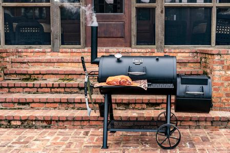 Char-Broil Oklahoma Joe’s Highland Smoker – Black, 145x85x135cm