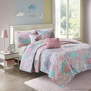 Urban Habitat Kids Reversible Cotton Quilt Set - Vibrant Fun, Playful Print, All Season Children Bedding Coverlet Bedspread, Decorative Pillow, Bedroom Décor, Full/Queen, Cloud Pink 5 Piece