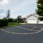 Basketball Court Stencil, Driveway Basketball Court Marking Kit, Clear Instruction Easy to Set up Reusable Cardboard Basketball Court Stencil (for High School)