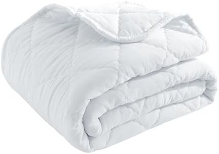 BEDSUM 100% Brushed Microfiber Down Alternative Toddler Comforter, Ultra Soft Lightweight and Warm Breathable Crib Quilted Blanket for Nursery Stroller Bed, 43x60 Inches, White