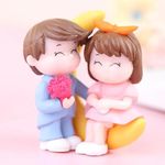 CraftVatika Valentine Gift For Girlfriend Love Moon Couple Miniature Figurine Valentine Decoration Items for Valentines Day Gift for Girlfriend and Boyfriend, Husband Wife (Multi, Resin, 5 Centimeter)