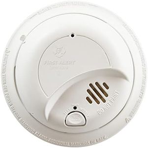 BRK First Alert 9120BFF/ SMI100-AC Smoke Detector, Hardwired Alarm with Battery Backup, White, 1-Pack