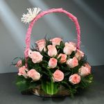 FlowerAura Fresh Live Flower Bouquet of 20 Pink Roses in Kashmiri Basket For Birthday Gift, Anniversary Gift, Wedding Gift, Congratulations Gift & Gift For Special Occasions (Same Day Delivery)