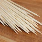 ikis - Bamboo Skewers Bamboo Sticks Barbecue skewers for Oven Microwave Pan Grilling 10 inch Long (100)