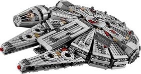 LEGO Star Wars 75105 Millennium Falcon