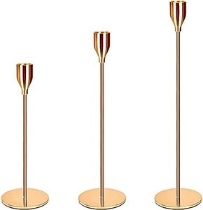 Amzeeniu Candelabro Set di 3 Oro Portacandele di Diverse Dimensioni23/28/33 cm per Candele Coniche da 2.2cm,Candeliere da Tavolo Ornamento Decorazioni per Matrimoni,Compleanni,Natale,Halloween Regalo
