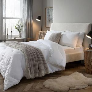 The Fine Bedding Company - Spundown Duvet - 4.5 Tog - Summer - Peachskin Soft Cover - Machine Washable - Hypoallergenic - Double