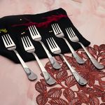 Parage 6 Pieces Stainless Steel Forks Set, 16 cm Long, Premium Forks for Home & Kitchen, Luxury Dining Tableware Cutlery Set Gift for House Warming,6 Dinner Forks, Silver Imperial Design