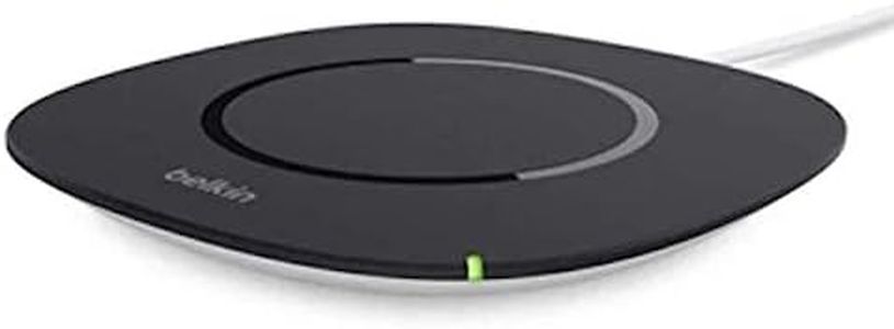 Belkin Boost Up Qi Wireless Charging Pad 5 W, Universal Wireless Charger for iPhone XR, XS, XS Max/Samsung Galaxy S9, S9+, Note9/LG, Sony and more (No AC Adapter)