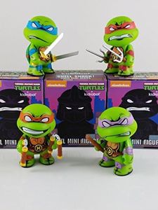 Kidrobot T