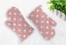 Oasis Home Cotton Shell with Inner Polyester Printed Glove Set - Pink Star (Pack of 2)