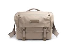 Vanguard Veo Range 38 Messenger Camera Bag Beige Tan