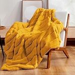 Cozy Bliss Faux Fur Throw Blanket f