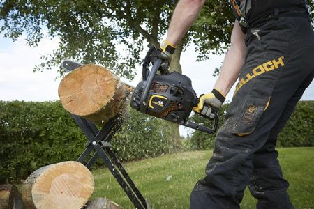 McCulloch 16-Inch Chainsaw – CS 42S Gas Powered Saw
