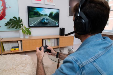Xbox Series X 1TB Console – 4K Gaming, Ultra Fast Load Times
