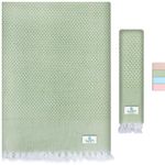 Suam Mellow Turkish Cotton Towel | Best Absorbent Towel 30" x 60" | Pre-Shrunk, Lightweight, Quick Dry Bath Towel | Luxury Towels for Beach, Swimming Pool, Spa and Gym (Fern Green)