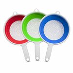 Collapsible Colander with Handle Space Saving Heavy Duty Kitchen Strainer Foldable Assorted Color Food Grade Silicone Drain Basket for Draining Noodles Spaghetti Vegetables Rice Pasta and Fruit 1pcs