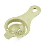 Mockery Plastic Egg Separator White Yolk Sifting Kitchen Tool Baking Accessory, Non-Sticky Long Lasting Plastic Egg Filter for Dessert, Plastic Filter Sieve Divider Holder (Green, Pack of 1)