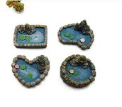 Wonderland Mixed Materials Fairy Garden Pond Miniature Toys , 6 x 4.5 x 3 cm , 4 Piece