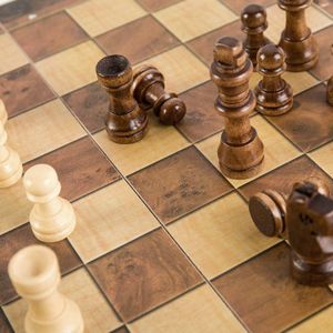Jsdoin 3-in-1 Wooden Chess Set – Chess, Checkers, Backgammon