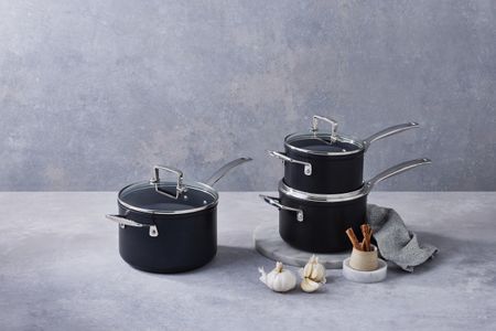 Le Creuset Non-Stick Saucepan Set – 3-Piece Cookware Collection