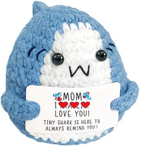AicooFest Gifts for Mom Mothers Day, Mom Birthday Gifts, from Daughter Son, I Love You Mommy Presents, Unique Emotional Positive Crochet Shark Gift for Mommy Mother in Law Bonus Step Mother