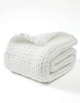 YNM Original Hand Knitted Throw Blanket | Soft, Breathable and Portable Medium-Weight Chunky Knit Throw for Couch, Sofa, Bed and More | Stylish Home Décor Piece (White, 40"x50")