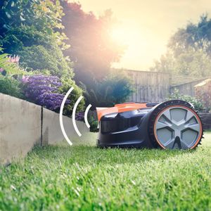 LawnMaster OcuMow 16 Robot Lawnmower – Automatic Grass Cutter