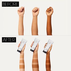 St.Tropez Gradual Tan Lotion Medium/Dark – 200ml Self-Tanning Moisturizer