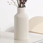 White Ceramic Flower Vase, Minimali