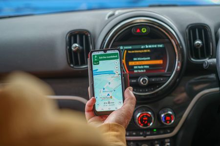 Doro 8100 Plus 4G Smartphone – Unlocked Android Mobile Phone