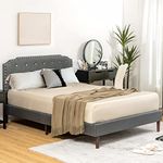 Tufted Bed With Crystals