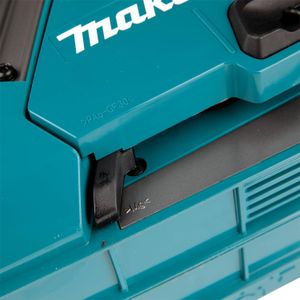 Makita 40V XGT 16" Cordless Chainsaw – Lightweight Electric Saw