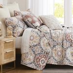 Southshore Fine Living, Inc. Oversized Twin Quilt Bedding Set, 5-Pieces with Quilt, 1 Pillow Sham, 1 Euro Sham, 2 Throw Pillows, Boho Bedding Set for Twin and Twin XL Beds, Kilim Natural Tones