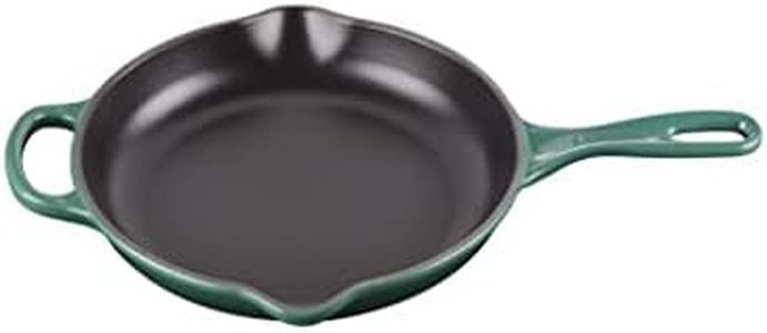 Le Creuset Signature Cast Iron Signature Iron Handle Skillet, 9" (1-3/8 qt.), Artichaut