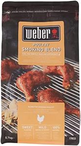Weber Poultry Smoking Blend Wood Chips | Hardwood Cooking Pellets | 0.7 kg | BBQ Smoker Wood Chips | Barbeque & Smoker Fuel | Alternative to Briquettes, 100% Natural for Smoking (17833), Brown