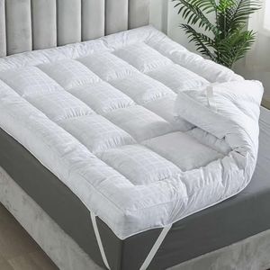 WhatsBedding 5 Inch Duck Feather Bed, 100% Cotton Extra Thick Mattress Topper, 2500gsm Overfilled Pillow Top, Hotel Collection Mattress Topper